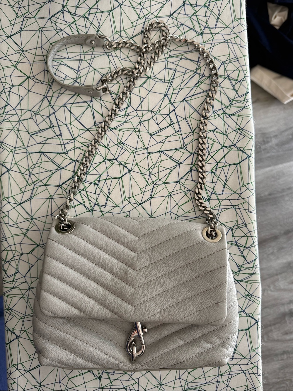 Rebecca Minkoff Gray Quilted Chain Shoulder Bag - Unbranded